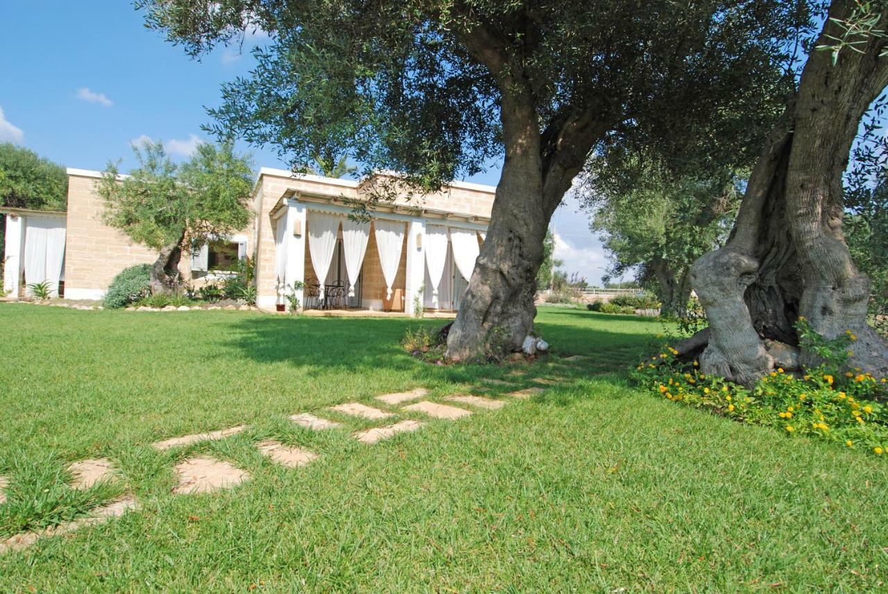 Апарт готель Casa Vacanze La Corte Торре-Вадо Екстер'єр фото