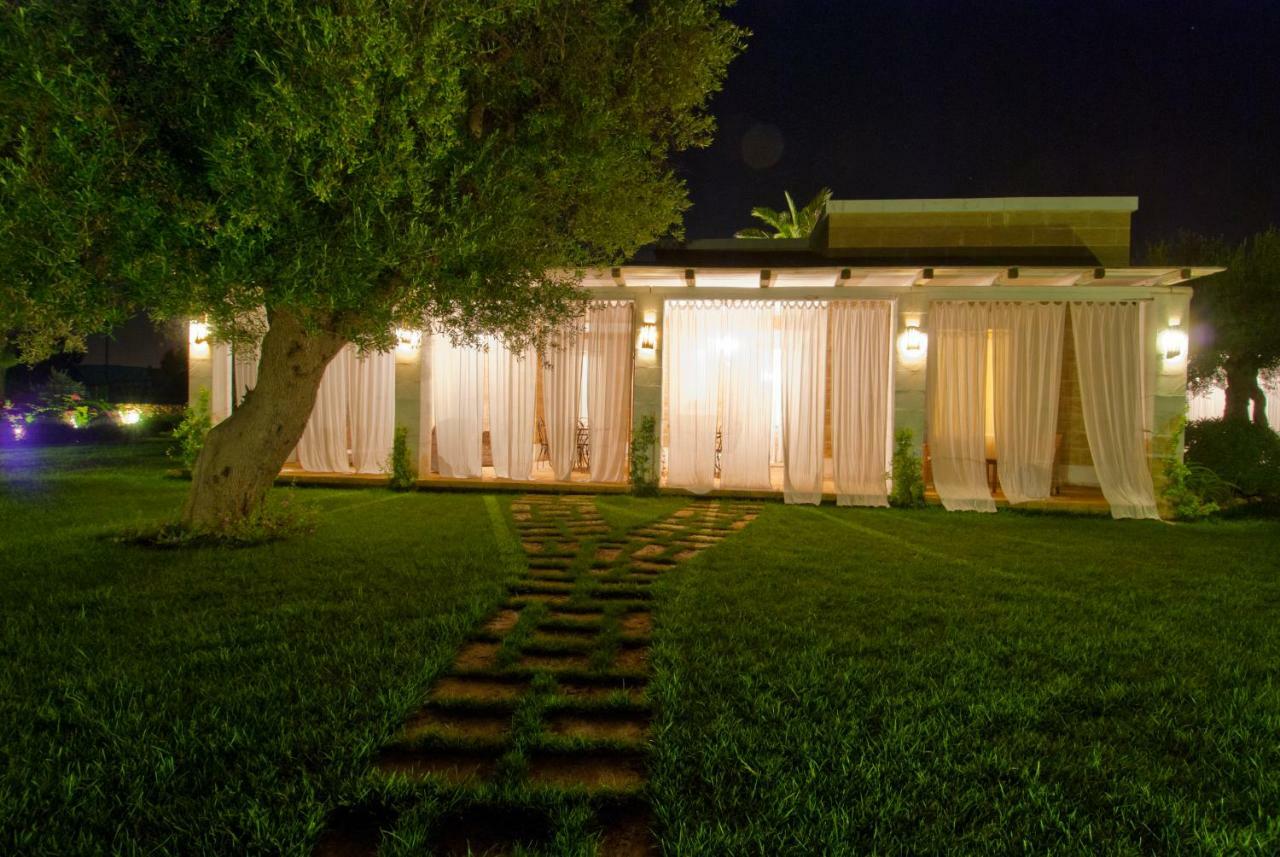 Апарт готель Casa Vacanze La Corte Торре-Вадо Екстер'єр фото